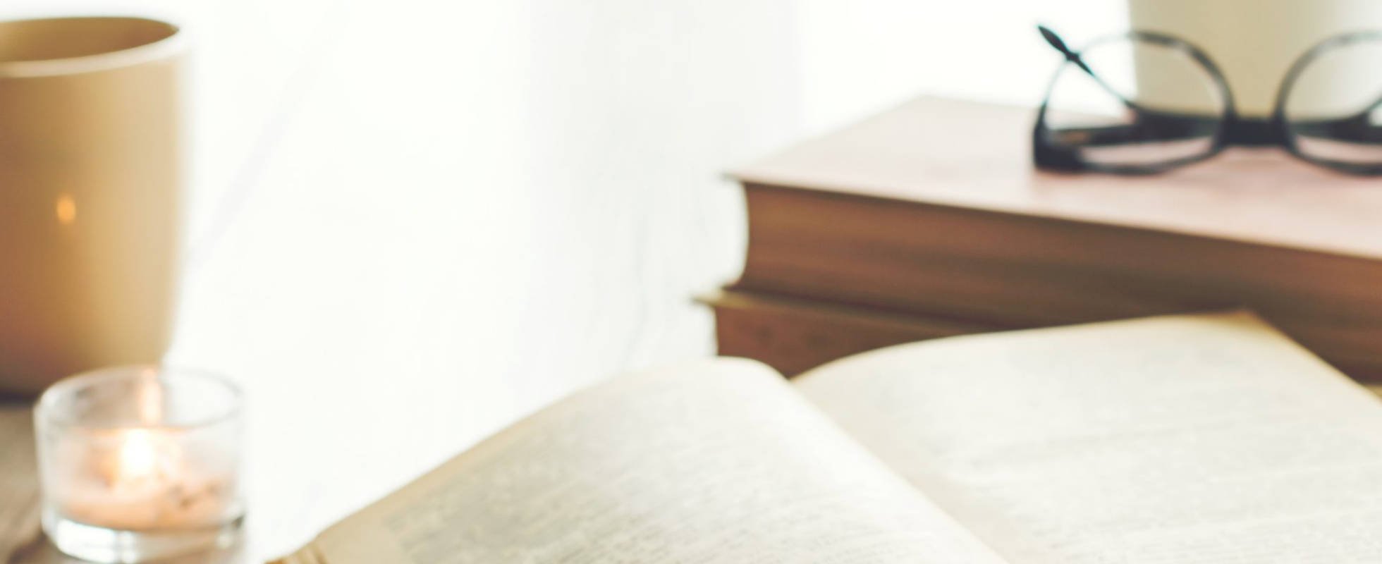 The 15 best sales leadership books we're reading in 2022