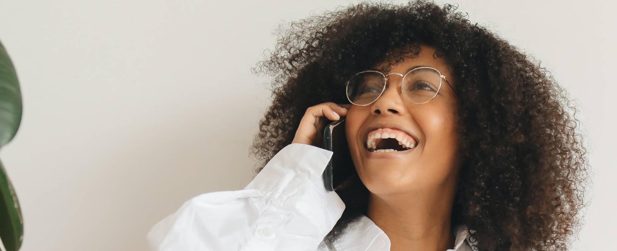 Smile-and-dial: How not to suck at sales calls