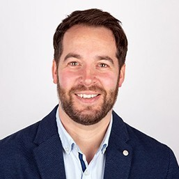  Scott Winstanley - Head of Marketing & Sales Enablement 