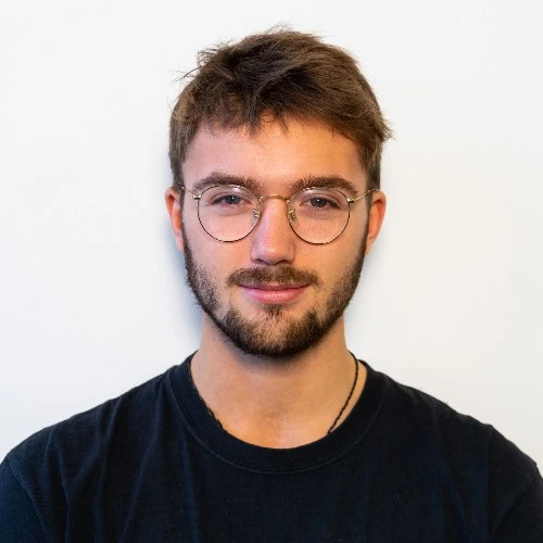  Finley Berry - Rev and Sales Ops Engineer 