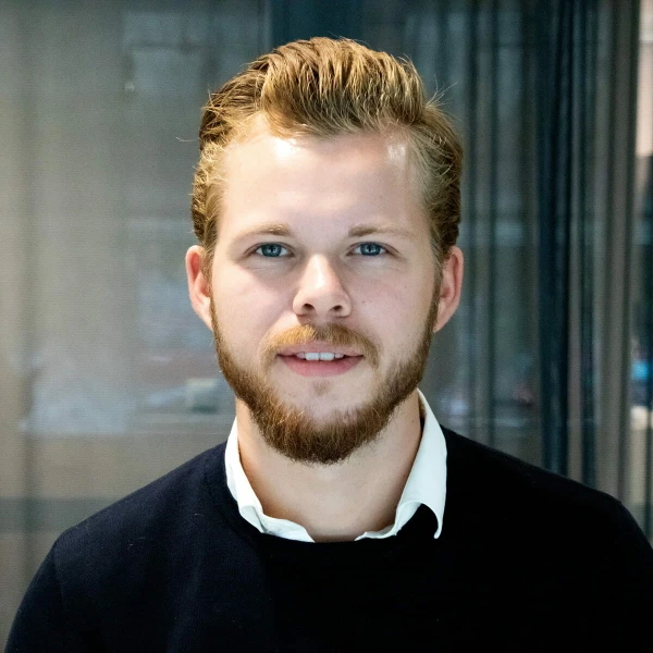  Daniel Hällström - Sales Operations Manager 