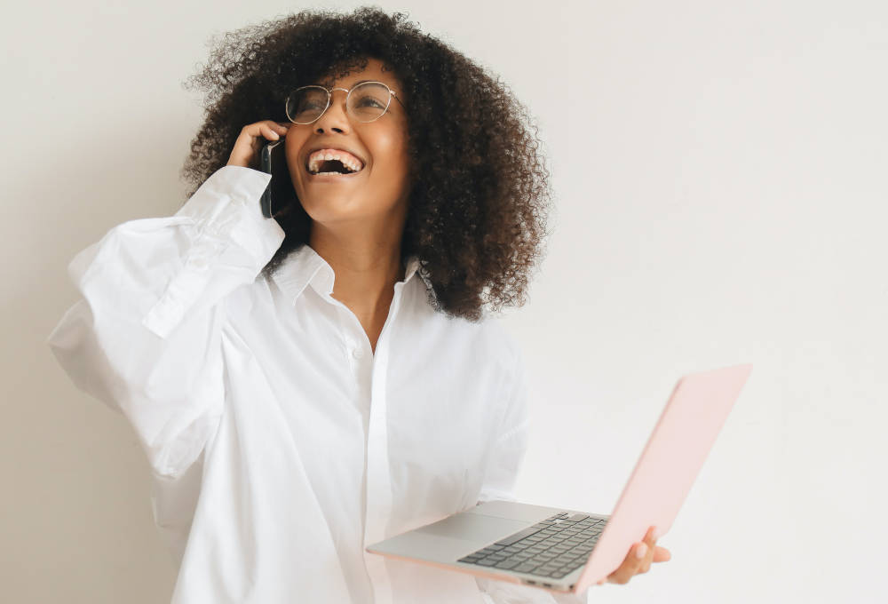 Smile-and-dial: How not to suck at sales calls